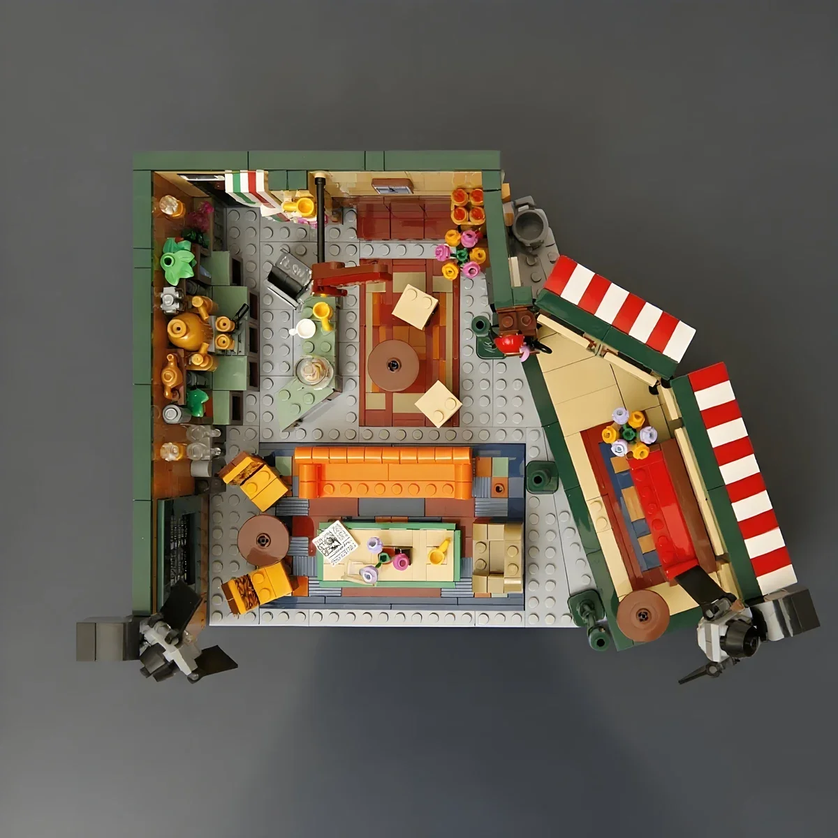 مجموعة مكعبات بناء نموذج شارع  - مراجعة Art Craft House وسعره