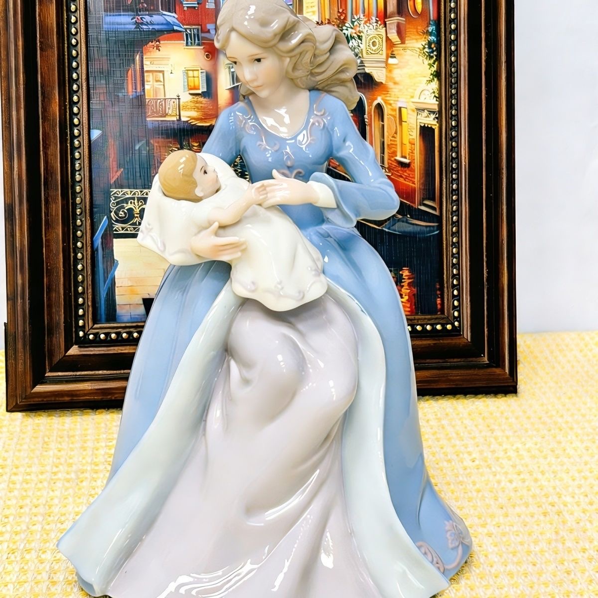 تماثيل سيراميك للأم والطفل من  - مراجعة Art Craft Mother'S Day وسعره
