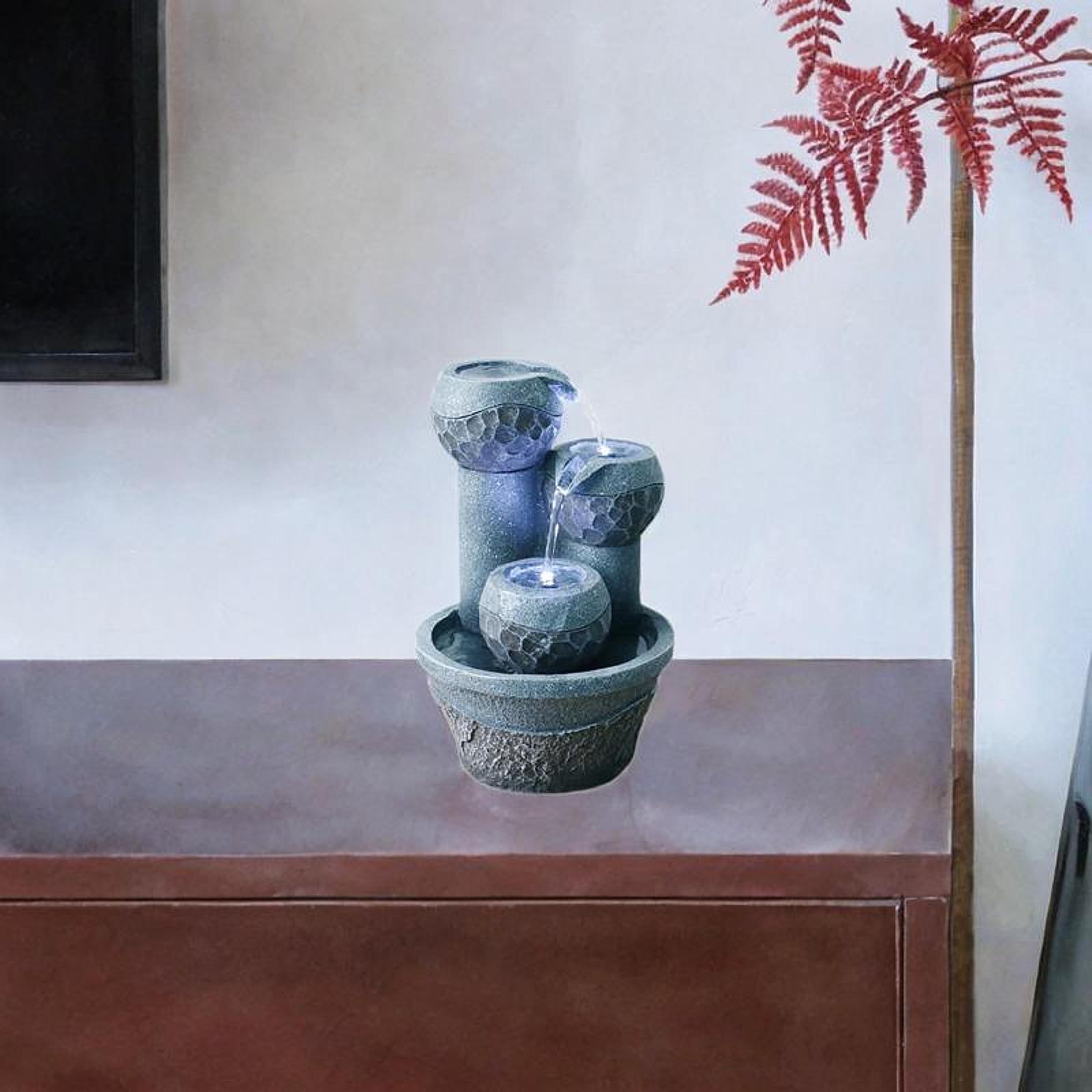 نافورة مياه صغيرة على سطح الطا - مراجعة Art Craft Hotel وسعره